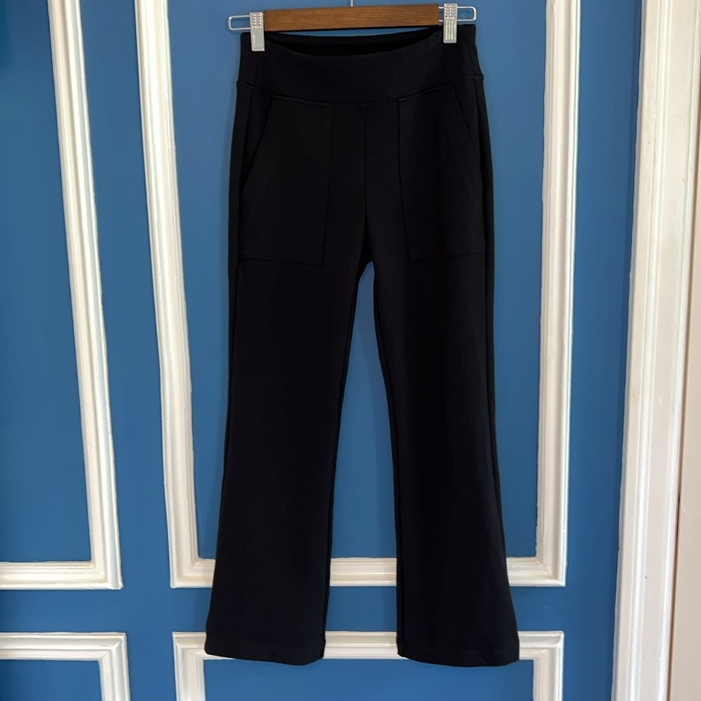 CAbi Cheeky Black Pants Cropped Ponte Knit #6488 - Size XS - Picture 2 of 6